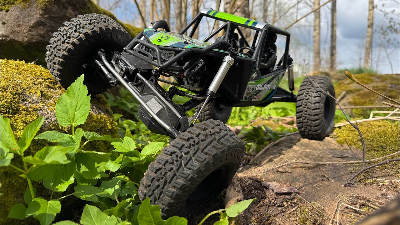AXIAL AXP8 GILAMON