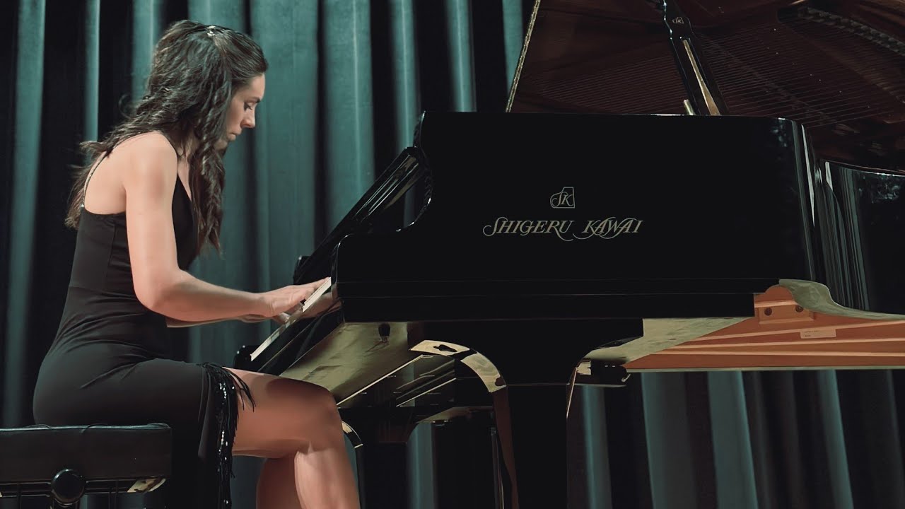 Astor Piazzolla: Oblivion in concert (piano arrangement by Saul Cosentino)