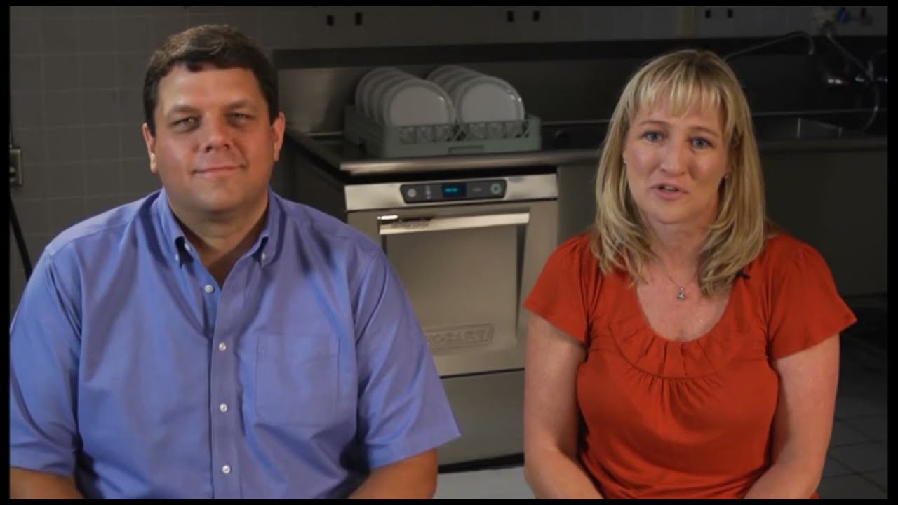 How to operate a Hobart® LXe Undercounter Dishwasher