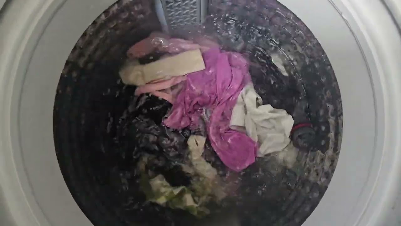 통돌이가 빨래하고있는 쾌속코스 세탁,15 행굼 3회 탈수,7
