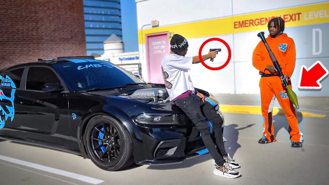 RPG Walk Down Prank In The Hood !