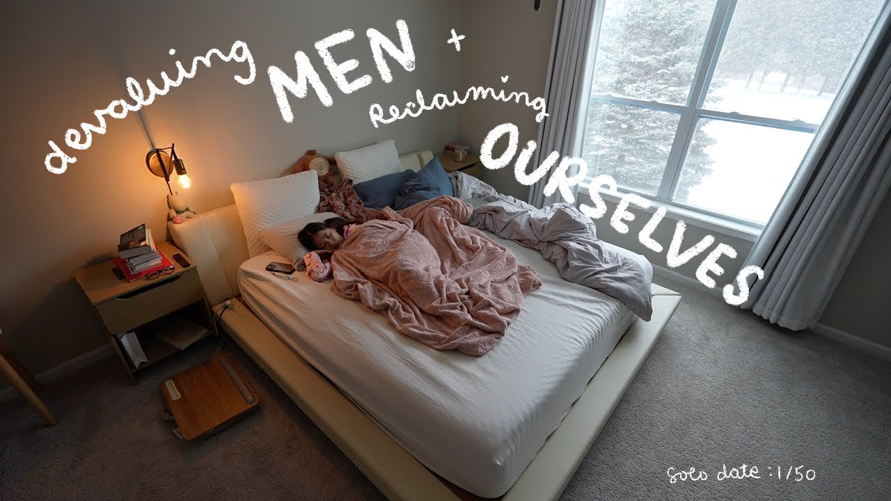 how to decenter men | solo dating diaries