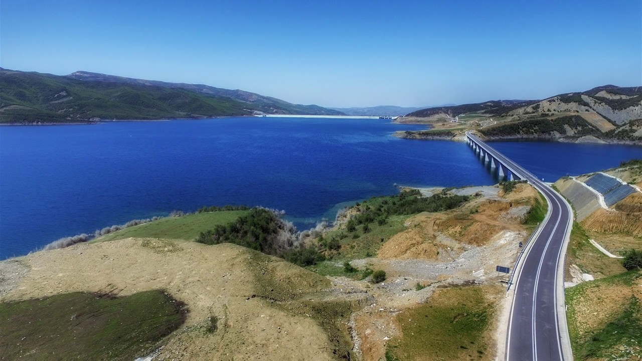 Liqeni i Banjes (Gramsh Albania)