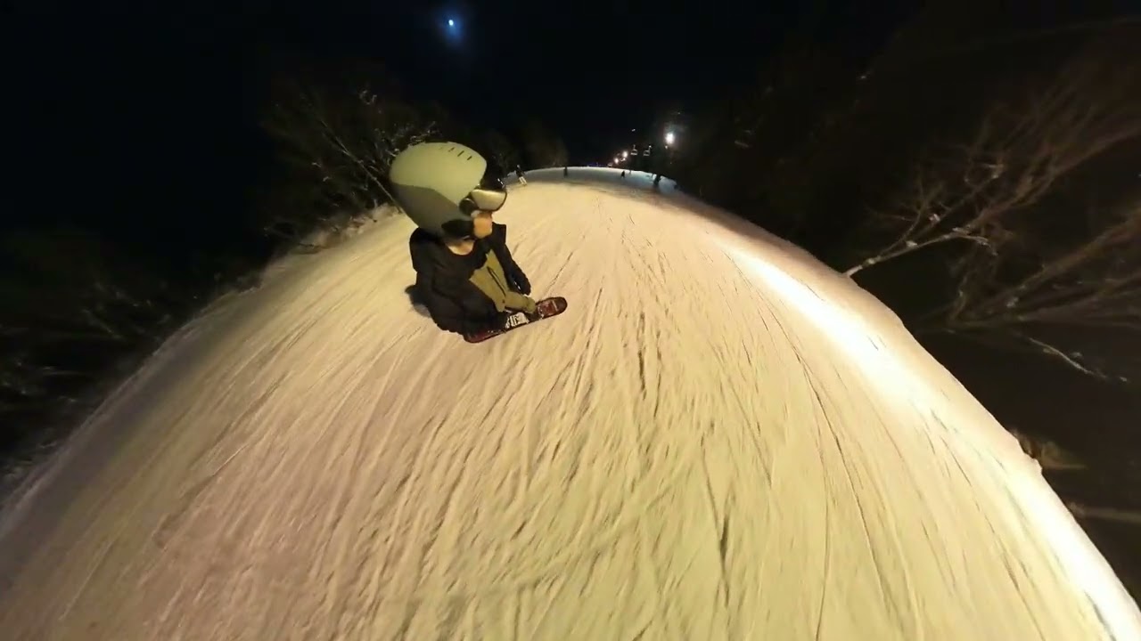 Myoko Night Snowboarding