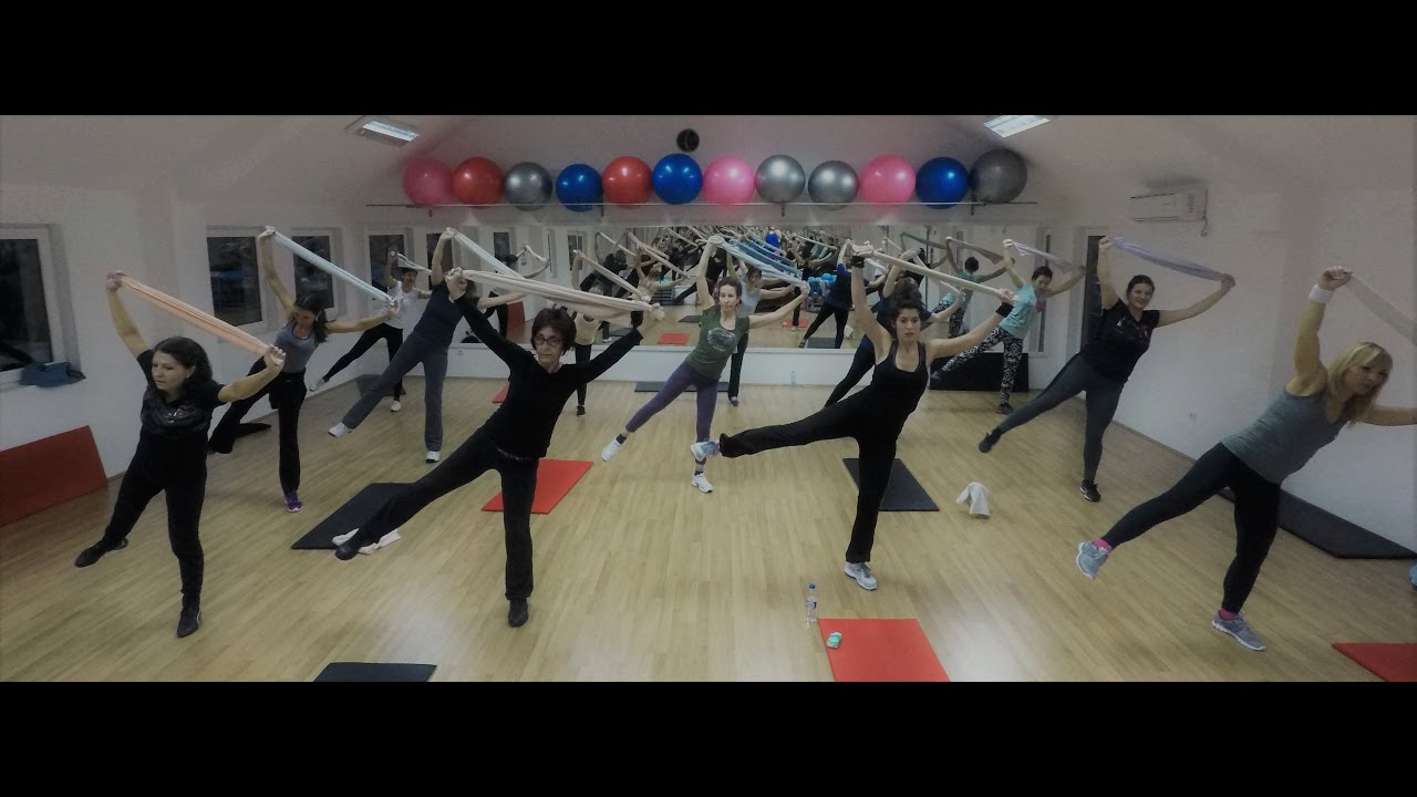 Pilates Towel Workout (Pilates sa peskirima)