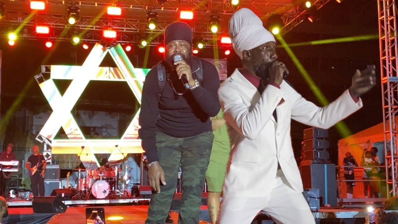 Фантан Моджа Се Ди Музыкальная индустрия Wicked N Только Sizzla позвонил ему, когда он был болен,...