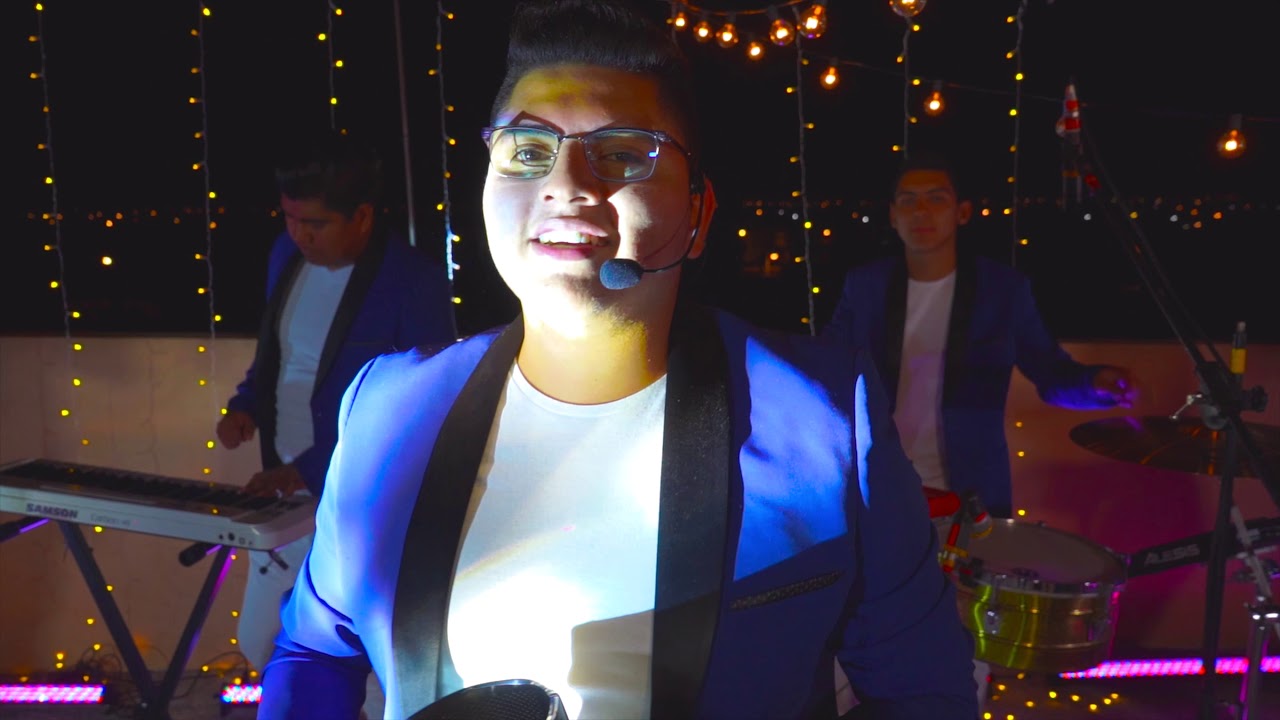 Trapeaste Conmigo Los Niniz De La Kumbia | Videoclip Oficial