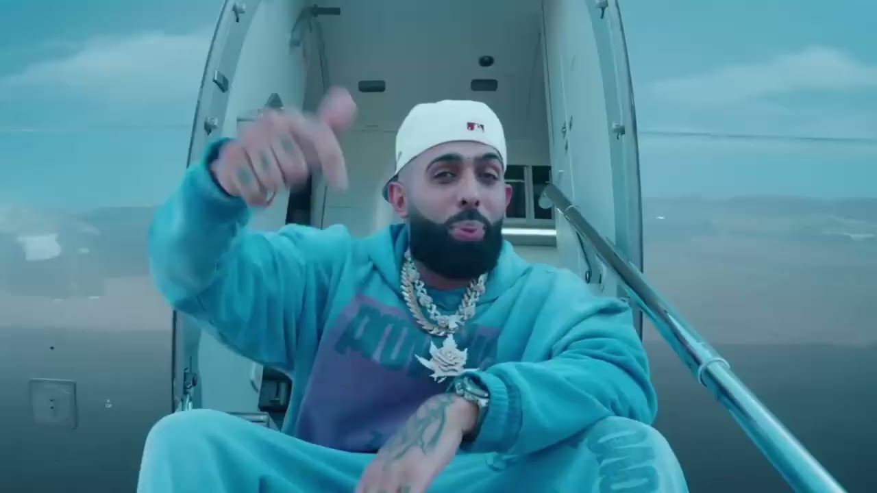 Eladio Carrion x Myke Towers Type Beat - 