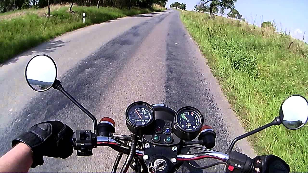 Projížďka na Jawě 350/638 (short ride)