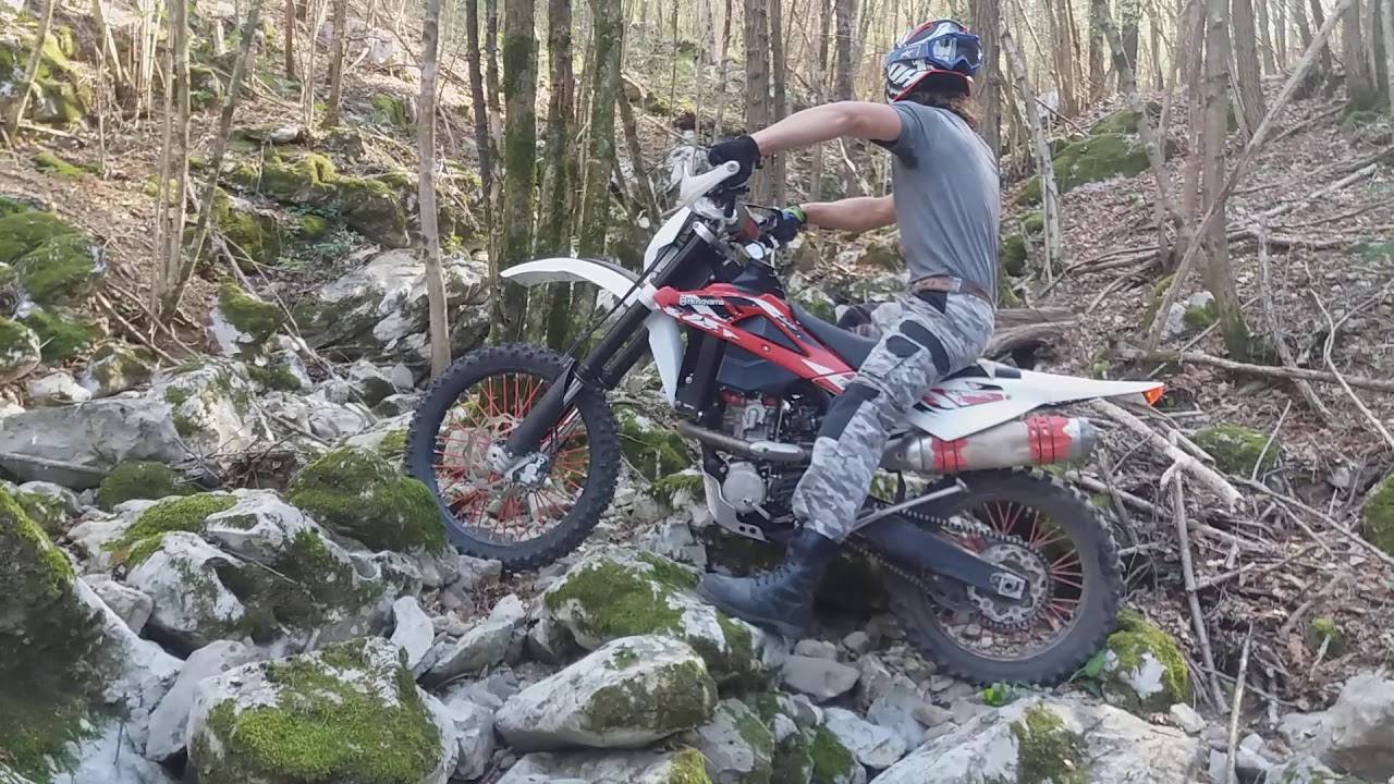 enduro 🐝playing with husqvarna te310r🐝