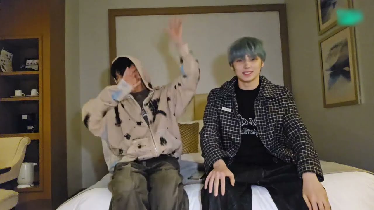 [MULTI SUB] TXT WEVERSE LIVE (09.04.2024) | 하이! -  TAEHYUN & HUENINGKAI