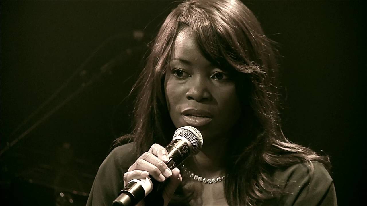 Sandra MBUYI -  
