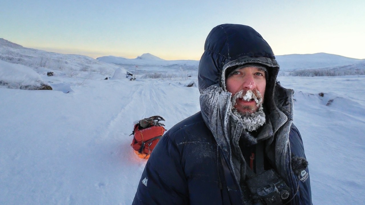The sun is finally back - A cup of tea on a frozen lake