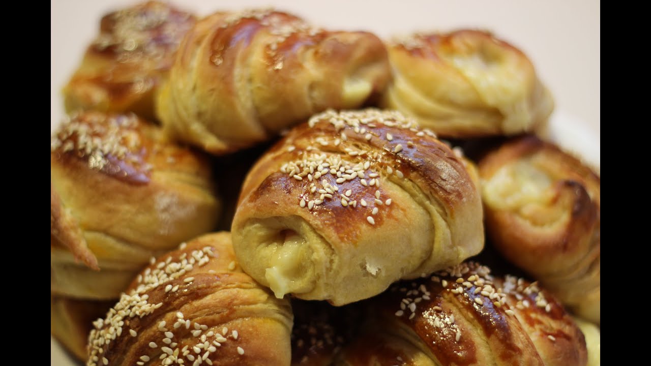 Kroasani sa šunkom i sirom - Croissants with Ham and Cheese