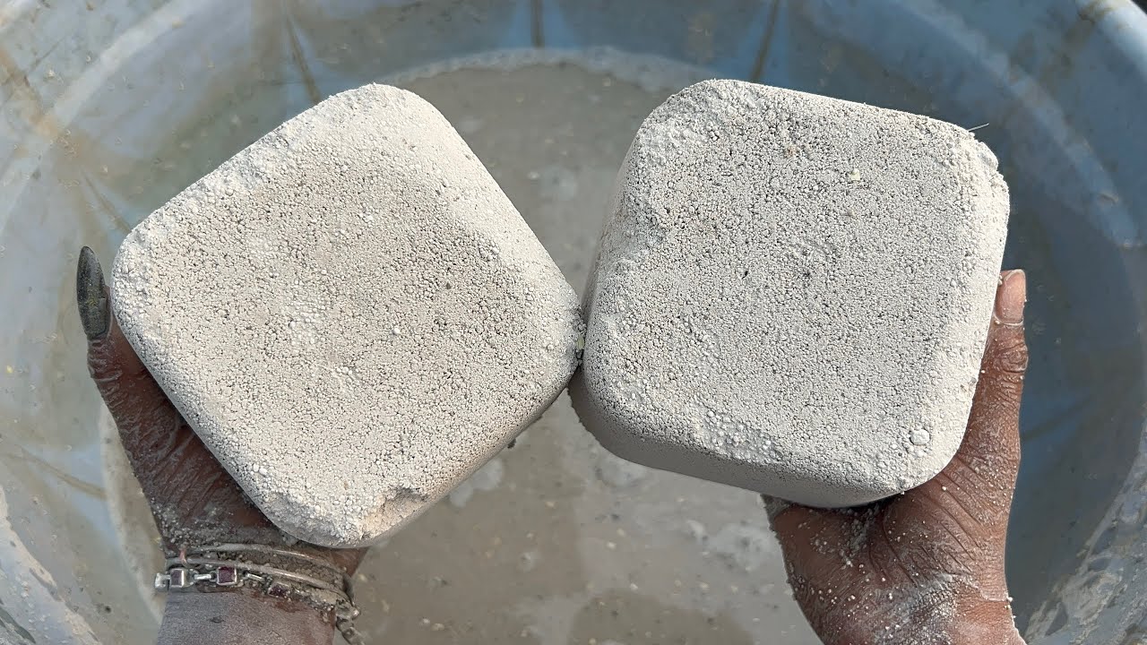 Pure cement water crumbling dipping also 