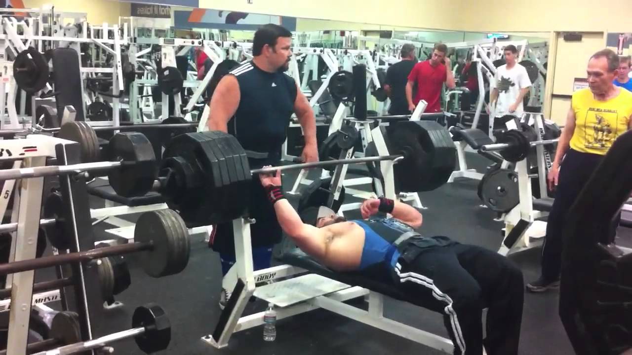 MARK MATTHEWS BENCH - 540lbs weighing 200lbs RAW