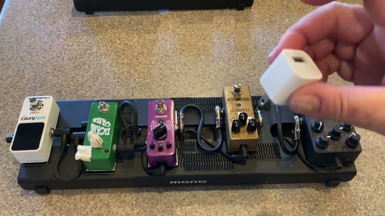 Pro gigs with a rechargeable pedal board