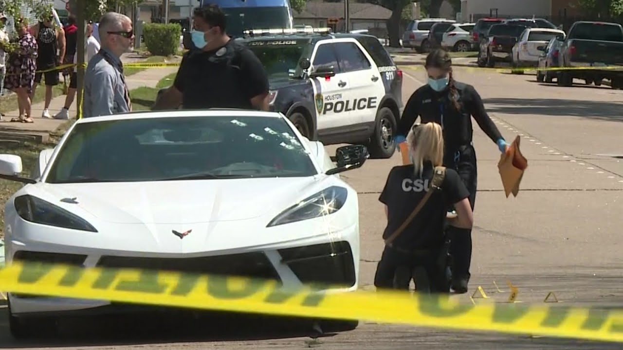 Police search for gunman in drive-by shooting that killed man
