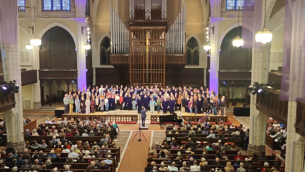 Concordia Choir an alumni - Beautiful Savior