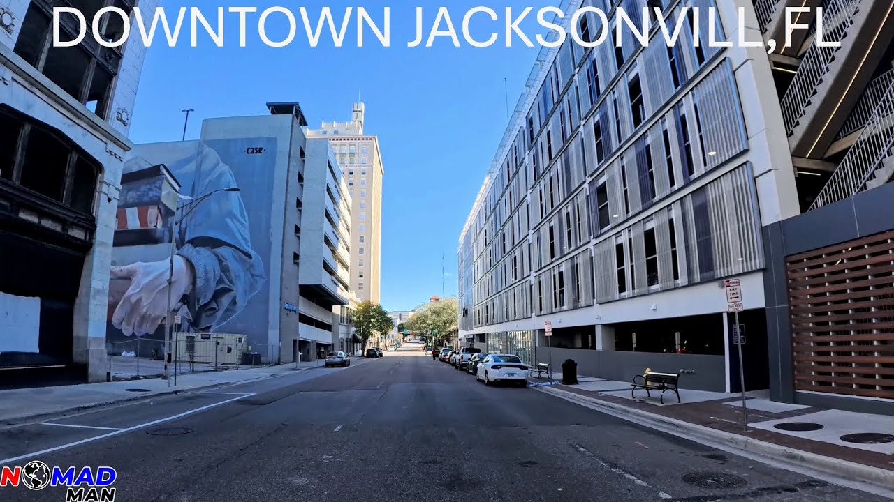 STREETS OF DOWNTOWN JACKSONVILLE, FL