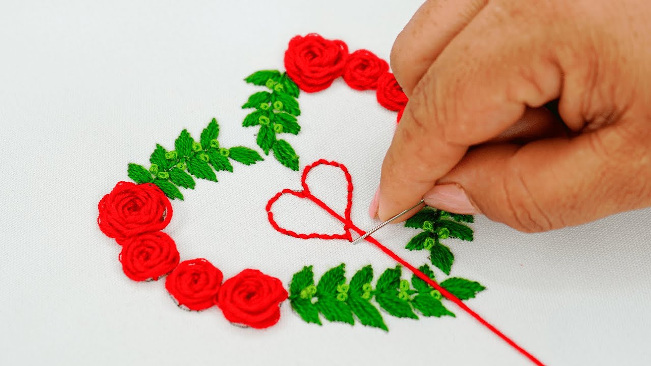 CÓMO BORDAR CORAZÓN CON ROSAS