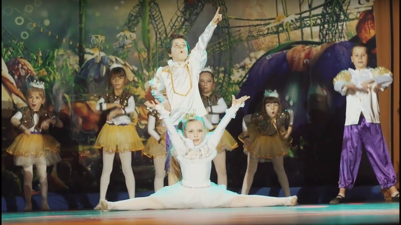 На Королевской Пати (Официальный Клип) - LA`BOMBA