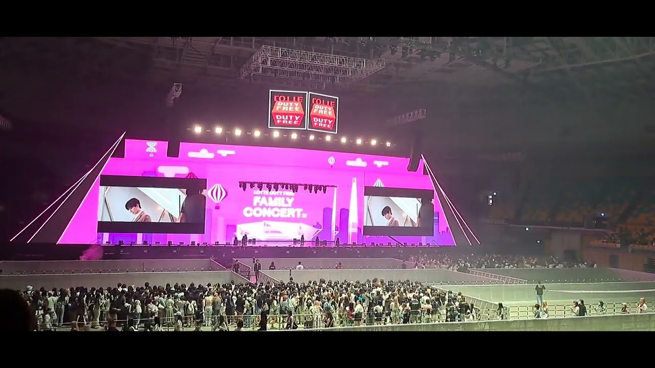 How the KPop fans filled up the Concert Venue 《KSPO Dome Seoul》