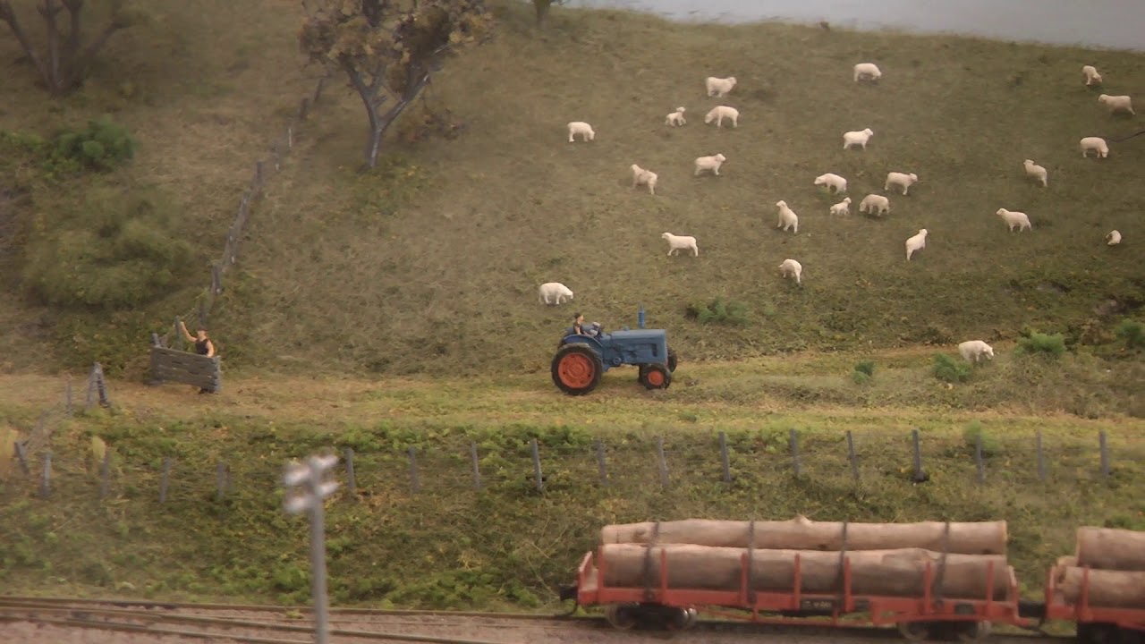 Magnorail tractor NZ120