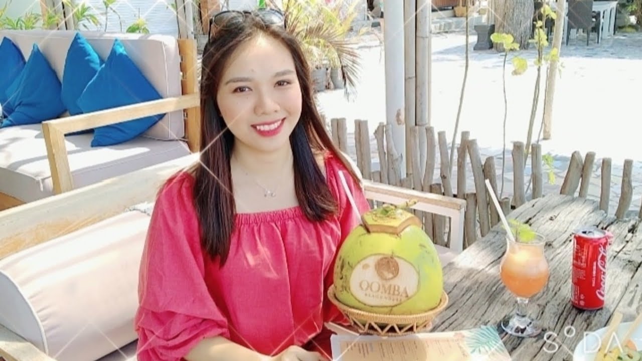 Jalan jalan di Bali - Nongkrong Cantik View Pantai di Bali #bali #hits #cafekekinian #instagramable