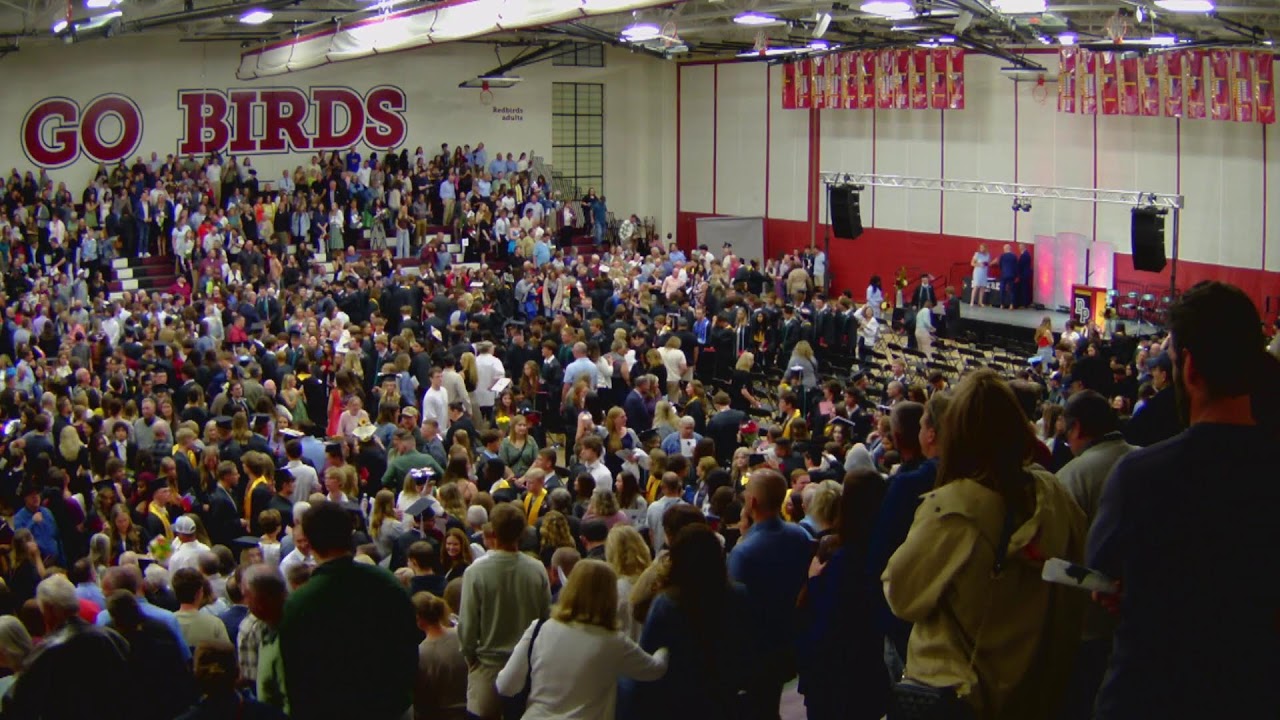 De Pere 2025 High School Graduation