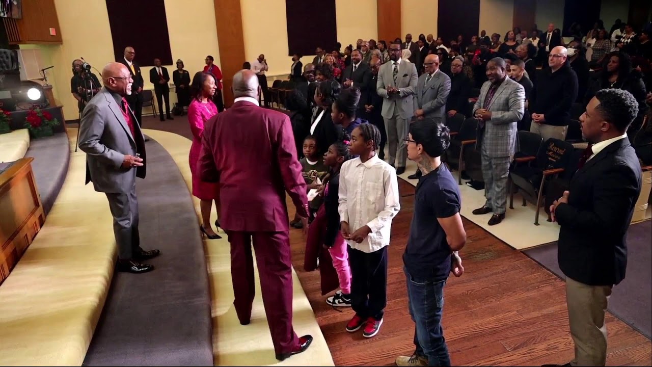 I'm Older but It Aint Over - Pastor Marvin L. Winans