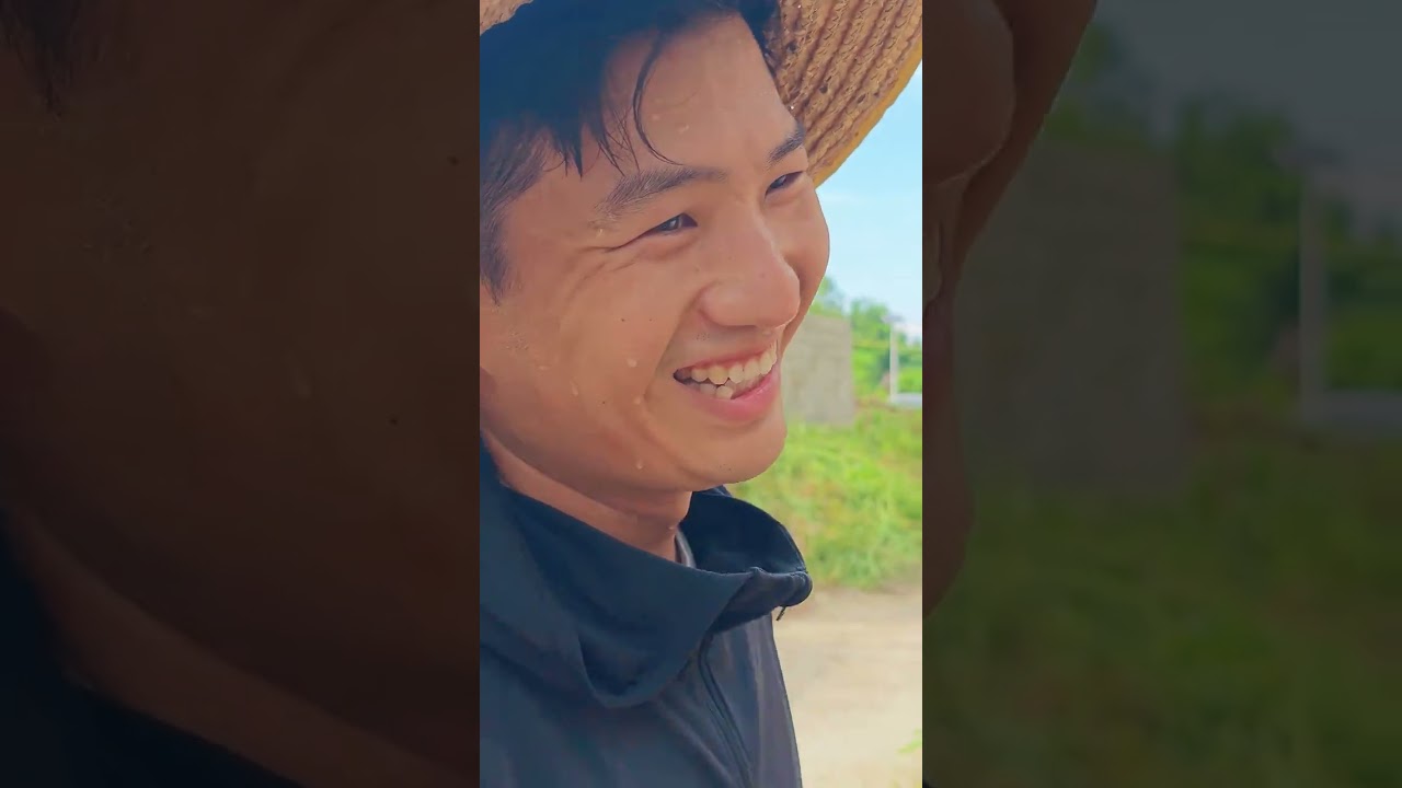 红薯都种不好的我们，开始玩“花”活？ 隔壁家门口的花种得太好看，我们怎能忍！ 这次我们要种花！！！#农村生活 #种花 #花园生活 #改造院子 #美好的一天又开始了
