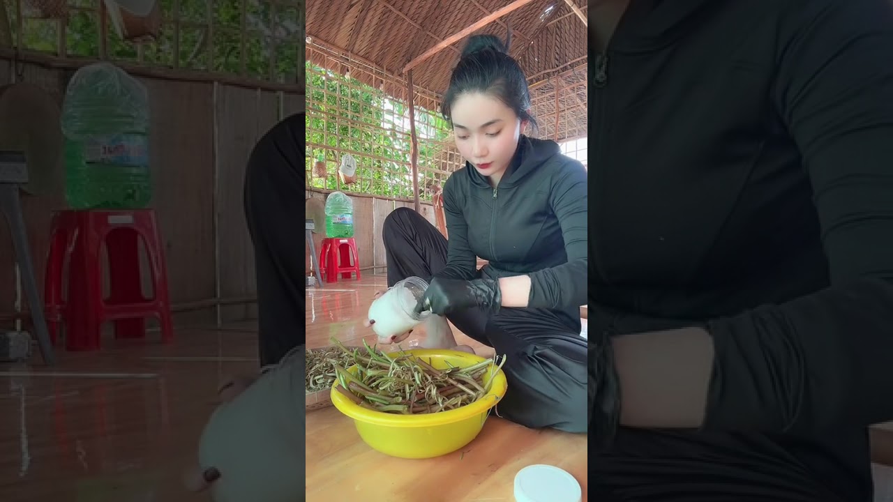 Nay rủ cha đi ra đìa câu cá chim đen lên kho lạc ăn cùng với rau muốn đồng bóp sỏi nó ngon lắm luôn!