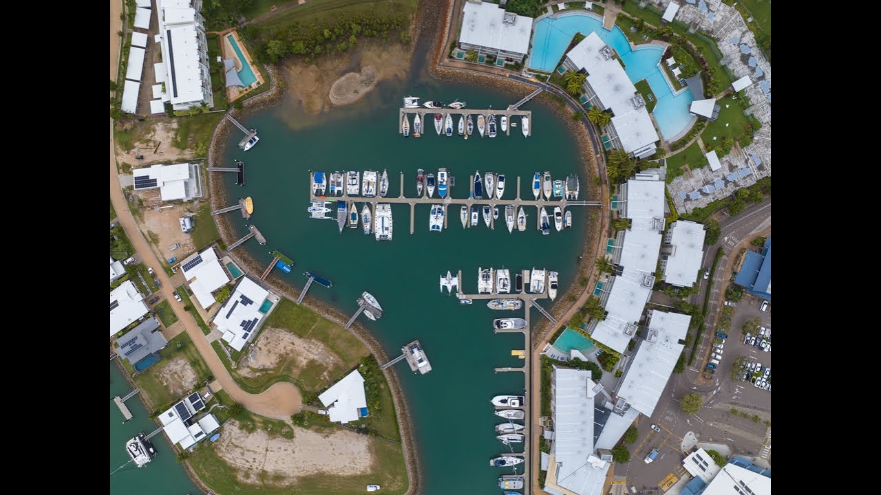 Magnetic Island - Nelly Bay