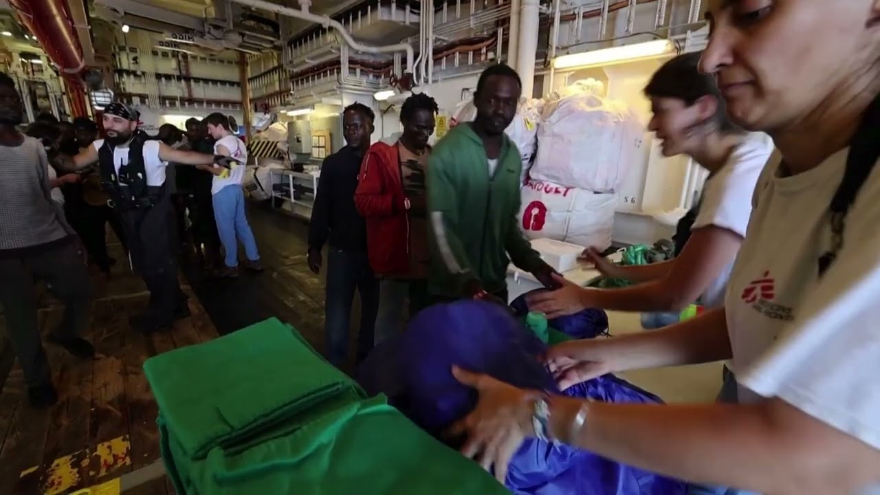 Migranci zalewają Europę - kryzys na granicach.