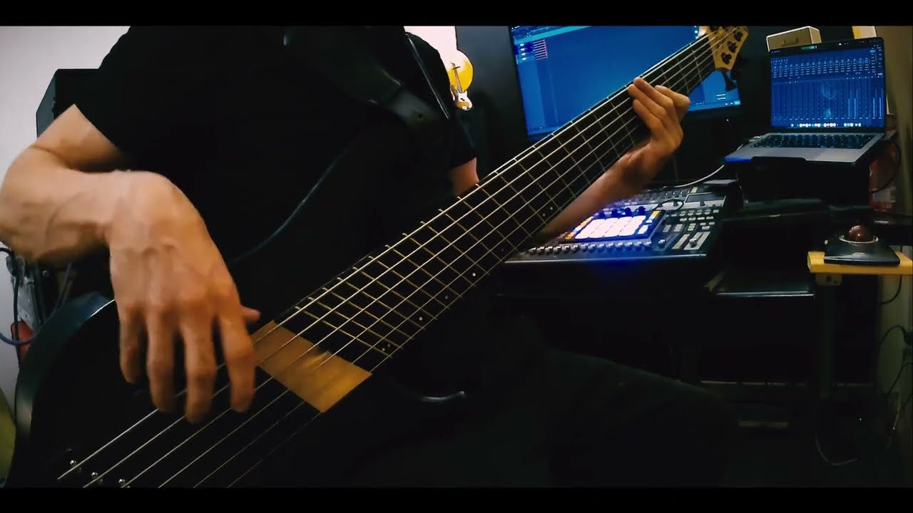 Dingwall ABZ6 x Rabea Massaad "Arrival" (bass tryout)