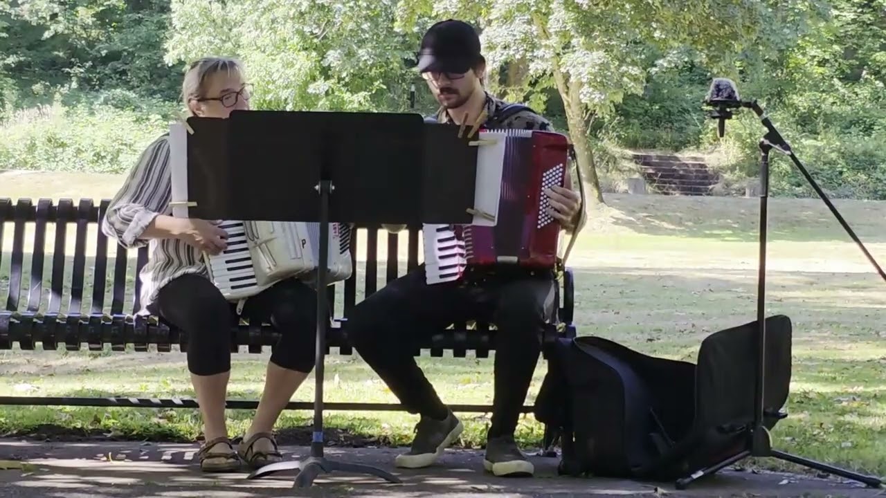 Live Accordion Duets feat. Sandy! (July 2025)