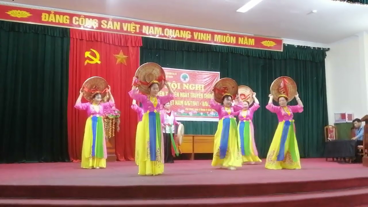 ngồi tựa mạn thuyền CS mình. thư px2 múa kim trình. phan khích ngày người cao tuổi 6. 6 xã phú châu