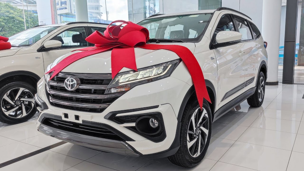 2023 Toyota Rush GR Sport 1.5L 4 Speed AT - 7 Seats SUV  | Exterior and Interior