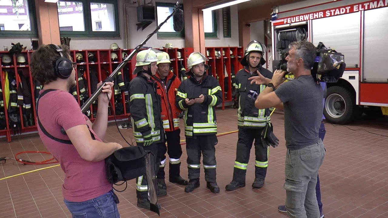 Die Dorfrocker machen Praktikum bei der Feuerwehr Eltmann
