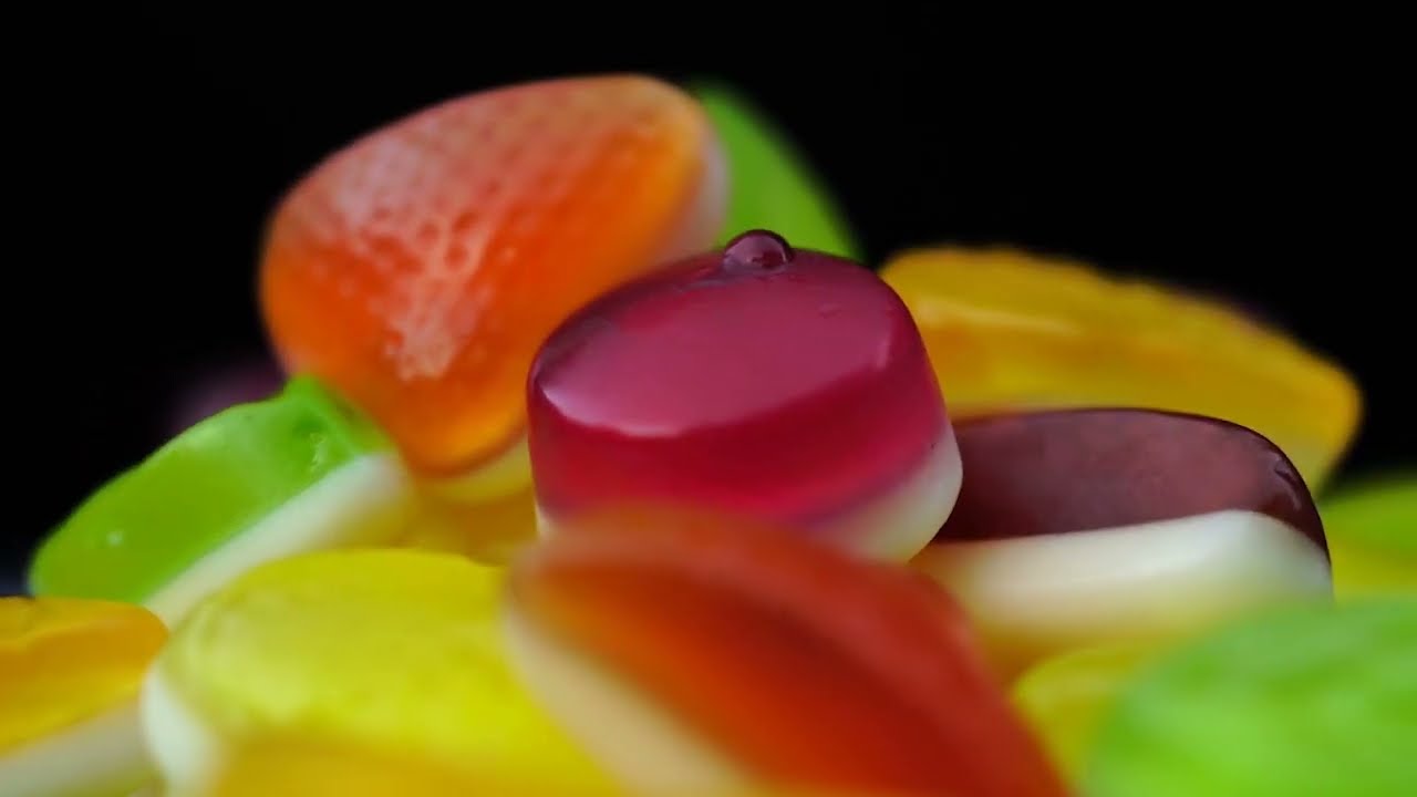 Edibles Review: Tasty Cannabis Choices For Beginners | High Level