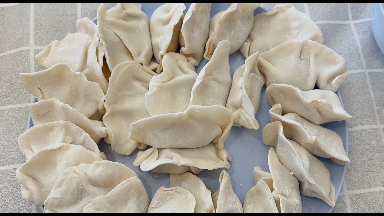 Making Dumplings🥟for Lunar New Year's Eve Dinner🤩