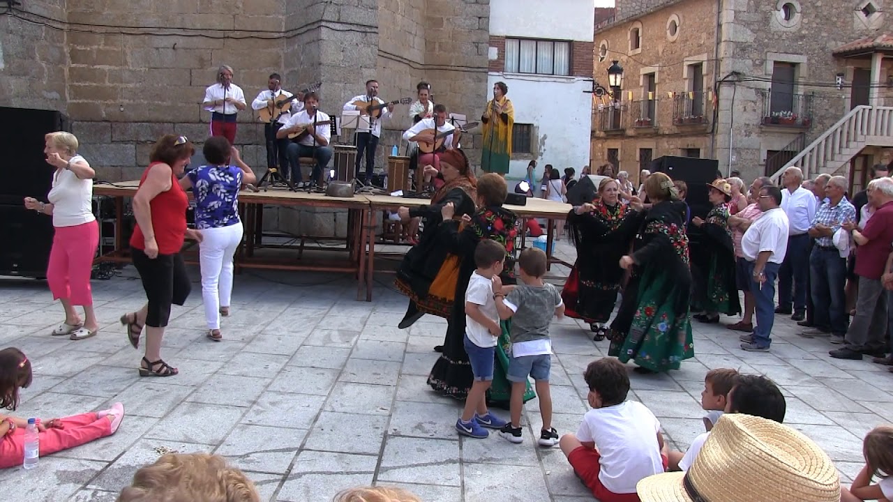 BOHOYO EN FIESTAS   GRUO ALGAZARA  CANDELEDA 18 De AGOSTO del 2018