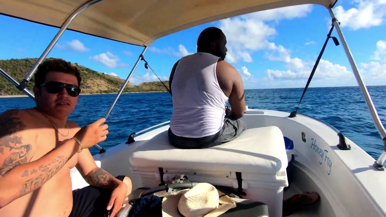 Hanging with friends on my Smart Wave 4200 boat.
