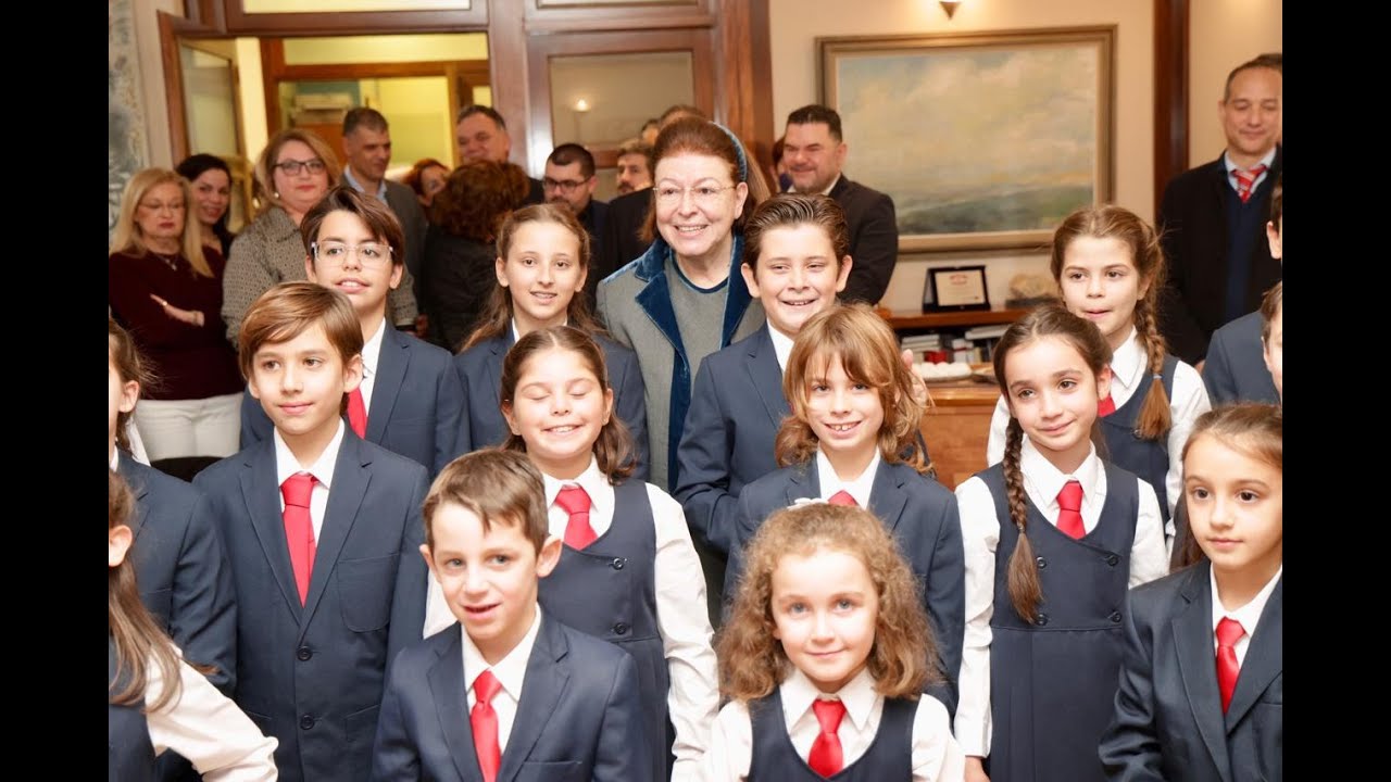 Τα Κάλαντα στα Αρχαία Ελληνικά στο Υπουργείο Πολιτισμού και Υγείας