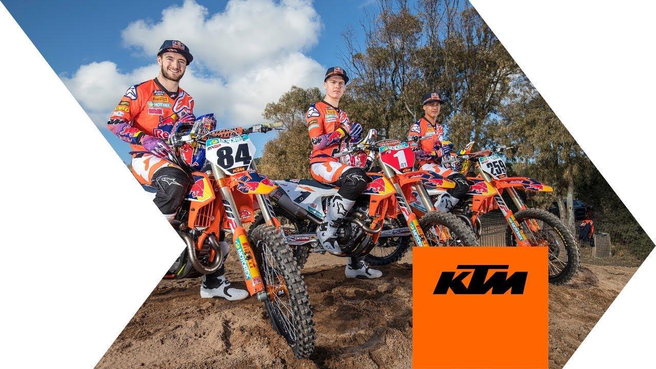 READY TO RACE MXGP: Red Bull KTM Factory Racing Motocross Team | KTM