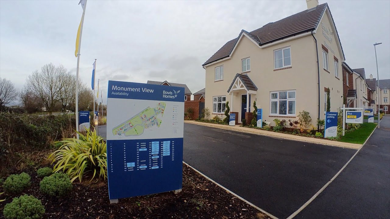 Walk around new housing development In Wellington, Somerset - Monument View (INSTA360 GO 2)