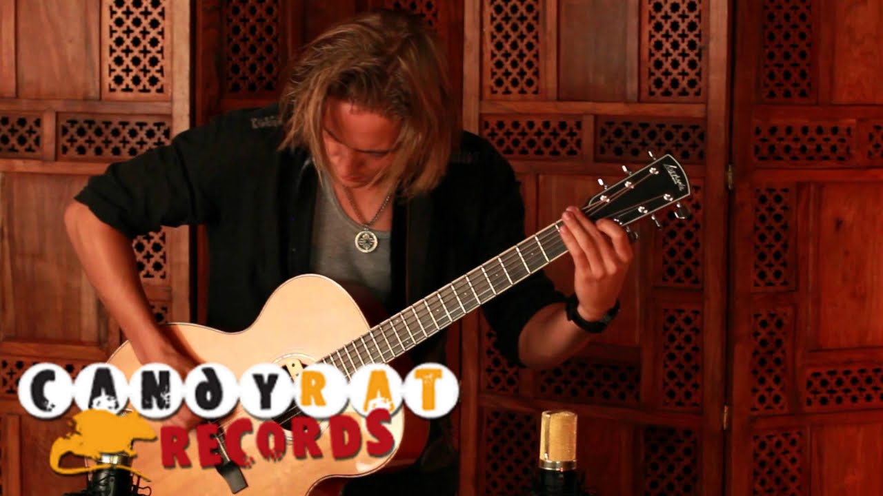 Calum Graham - 12:34 (Solo Acoustic Guitar)