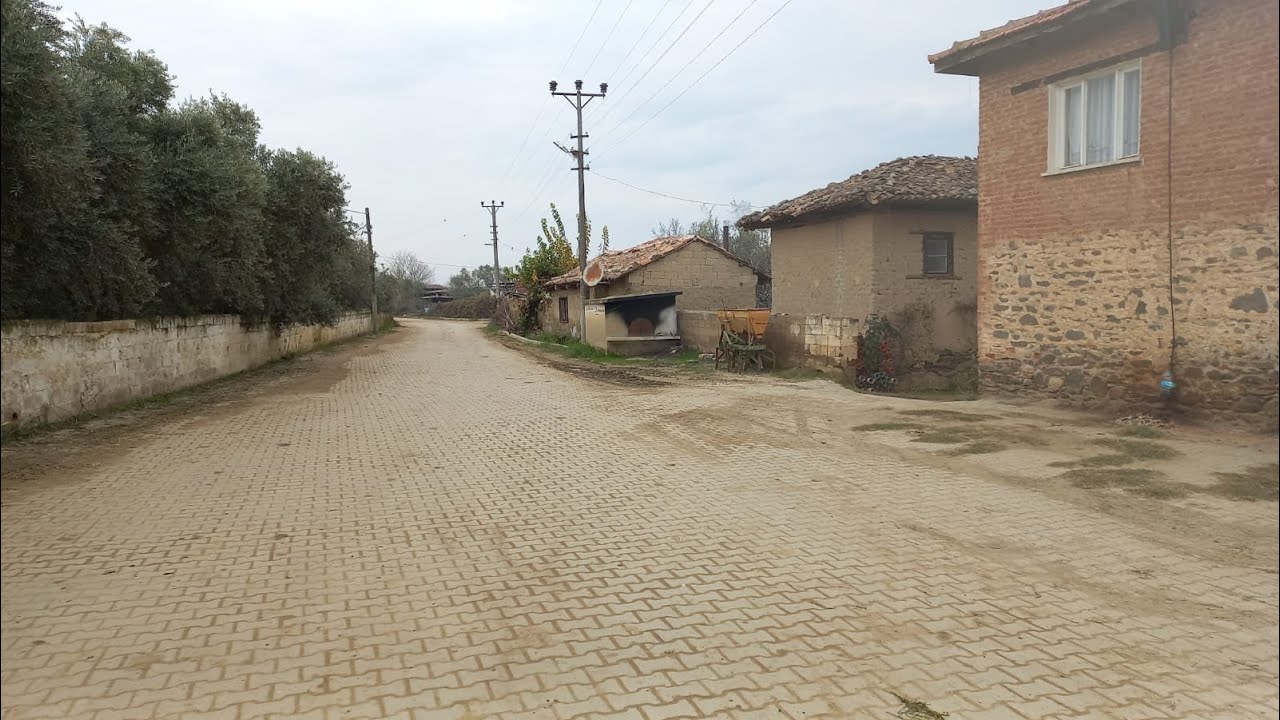 İZMİR ÖDEMİŞ MESCİTLİ KÖYÜNDE SATILIK YER VARMI..❓