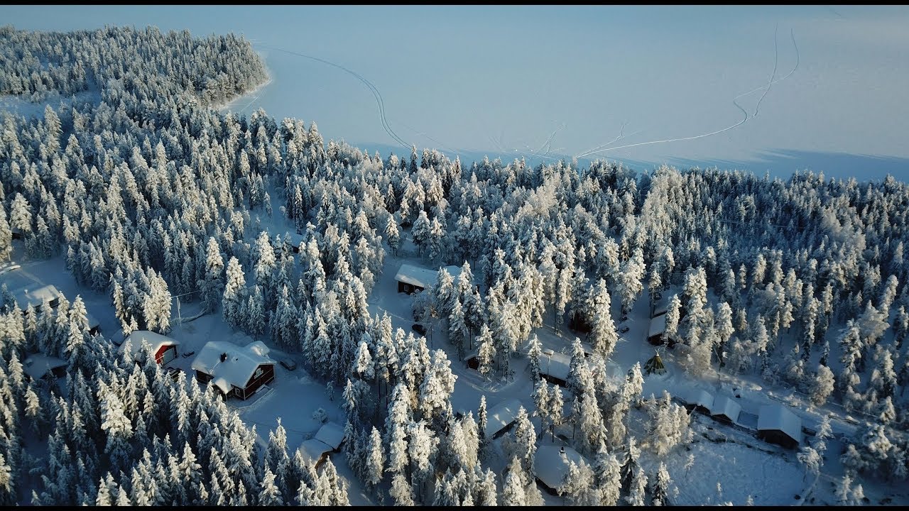Loma-Vietonen Holiday Village in Lapland Finland - Village de Vacances Laponie Finlande